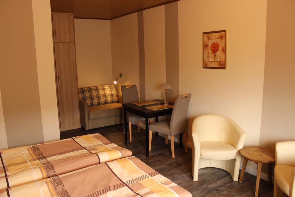 Jahnkes Gasthaus-Pension Garni Todesfelde Екстер'єр фото