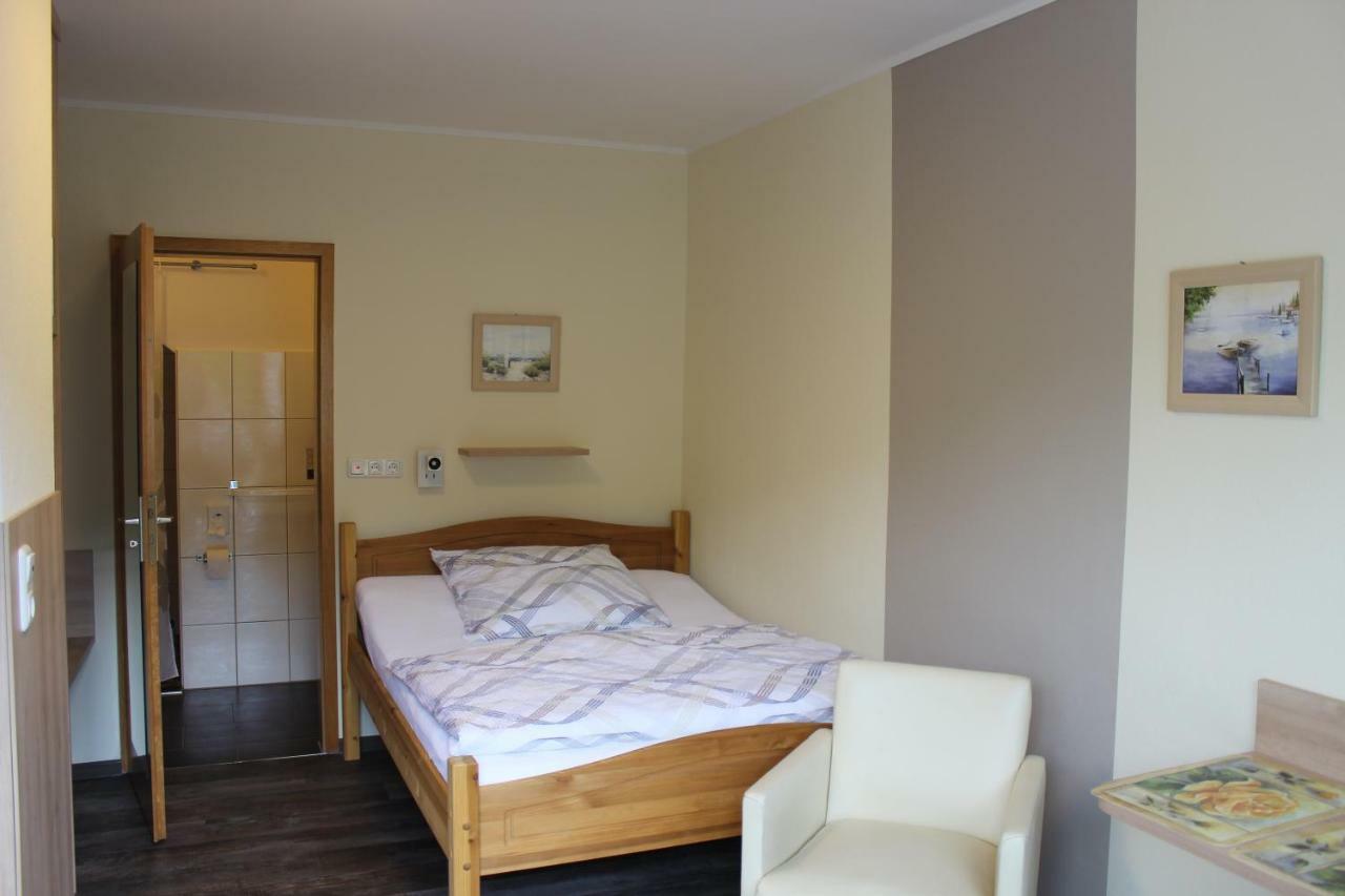 Jahnkes Gasthaus-Pension Garni Todesfelde Екстер'єр фото